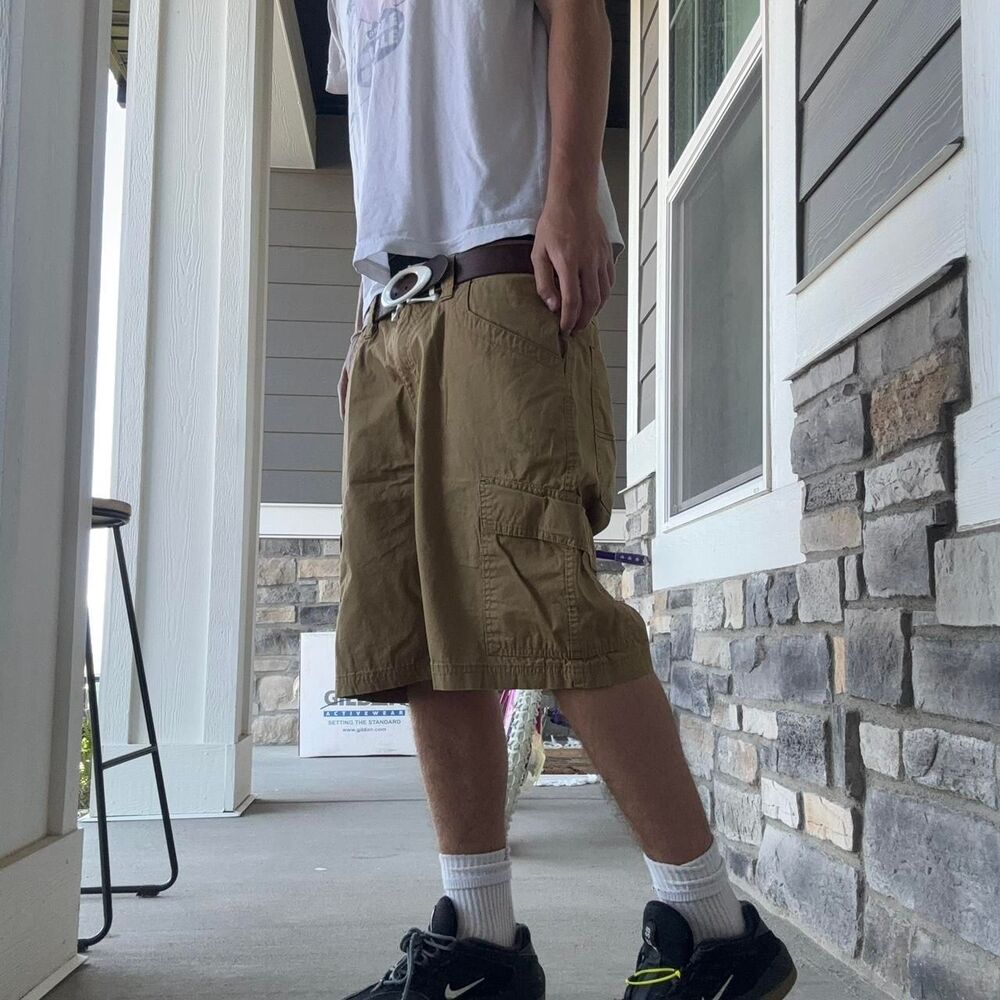 Unbranded Men's Tan and Khaki Shorts